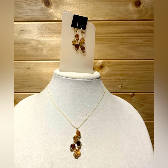 Swarovski Jewelry - Brand new handmade Swarovski crystal necklace and earrings in brown tones